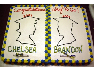 Grad Cake Pics 003