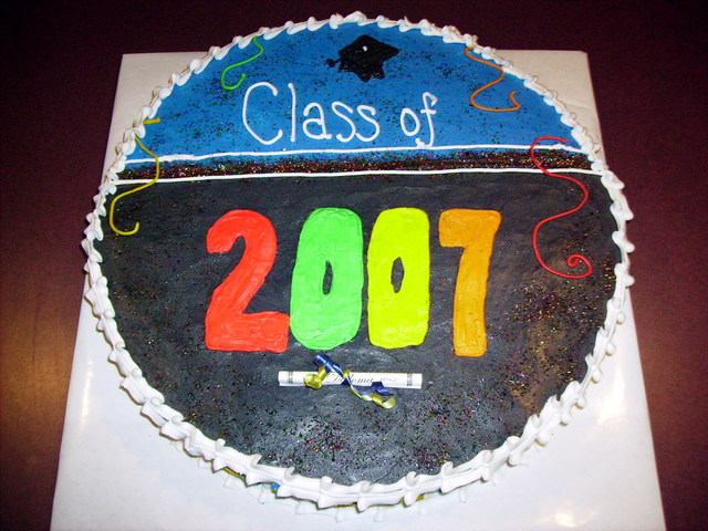 Grad Cake Pics 001