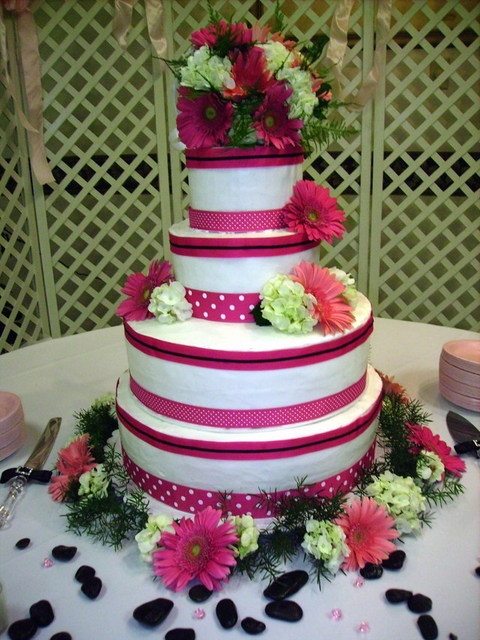 mccarty wedd cake